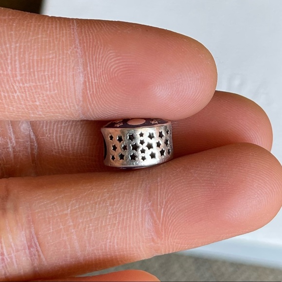 Pandora Snowy Wonderland Christmas Enamel Charm EUC - Picture 3 of 5